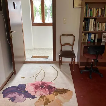 εν αγρια Apartment